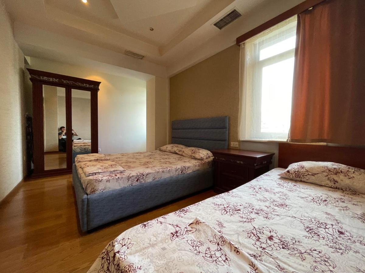 Apartments Emili يريفان المظهر الخارجي الصورة
