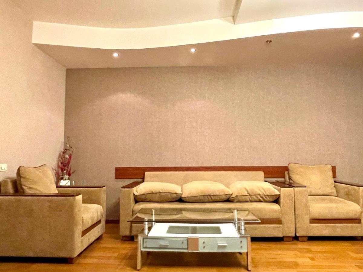 Apartments Emili يريفان المظهر الخارجي الصورة