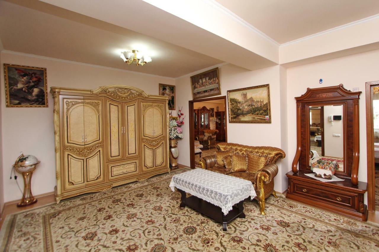 Apartments Emili يريفان المظهر الخارجي الصورة